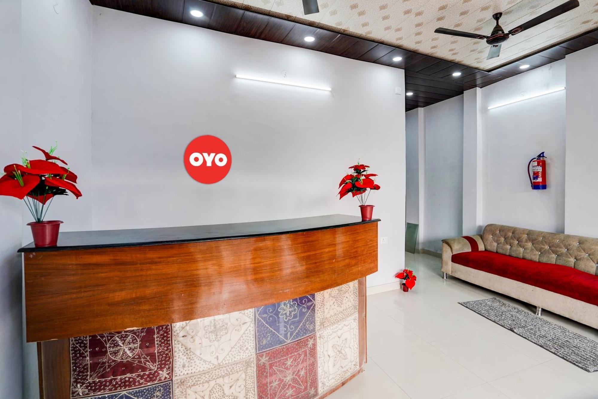 Oyo Flagship Evergreen Tower Hotel Ghaziabad Exteriör bild